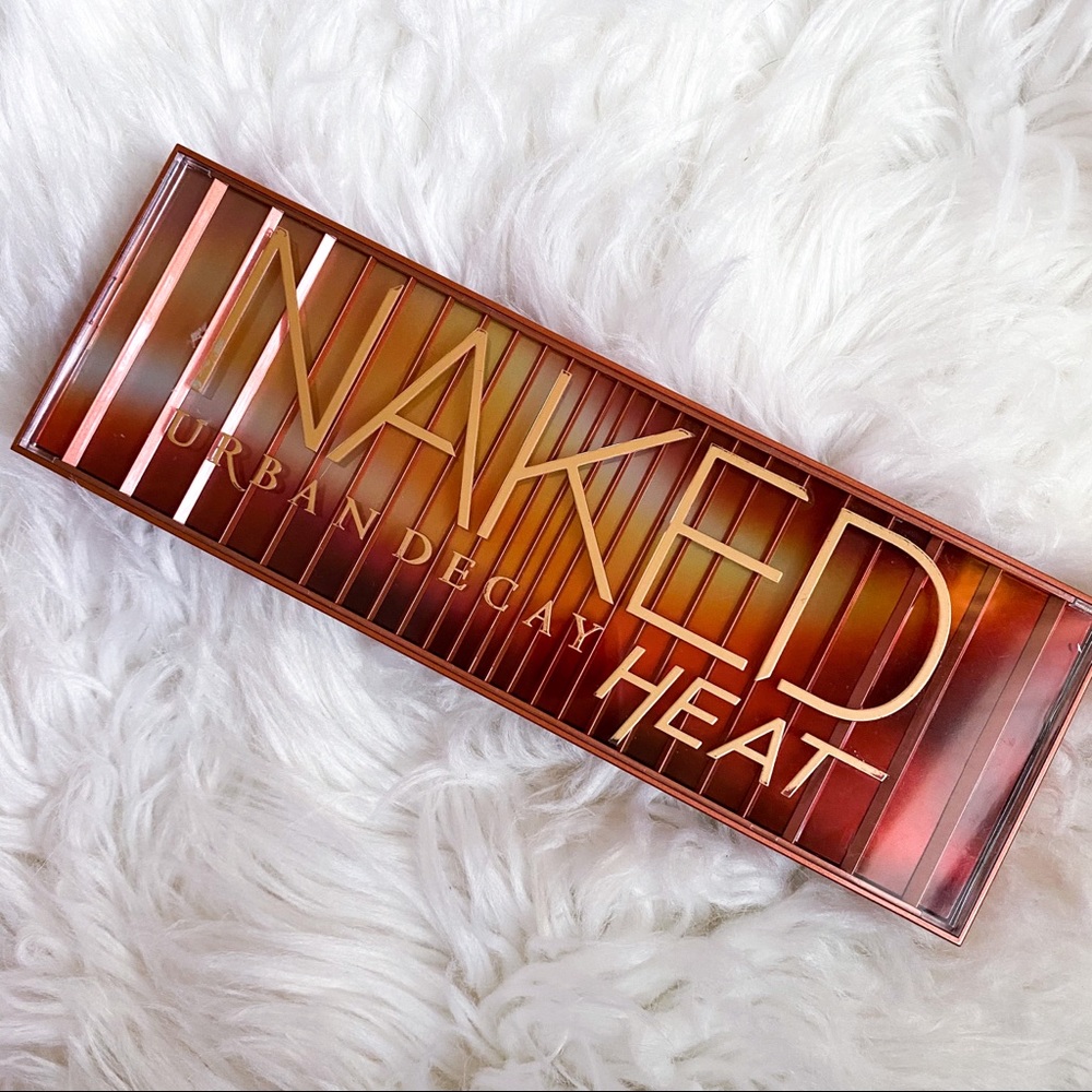 URBAN DECAY Naked Heat Eyeshadow Makeup Palette